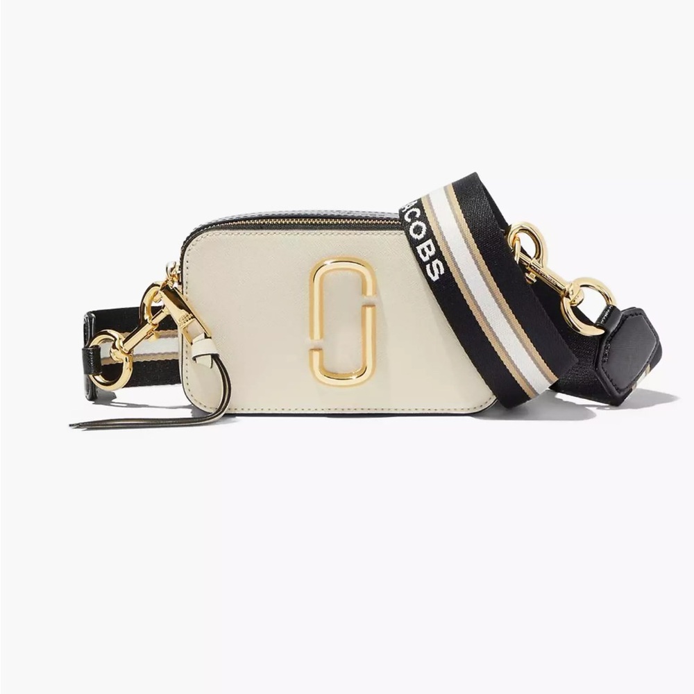 New with tags Marc Jacobs Snapshot
